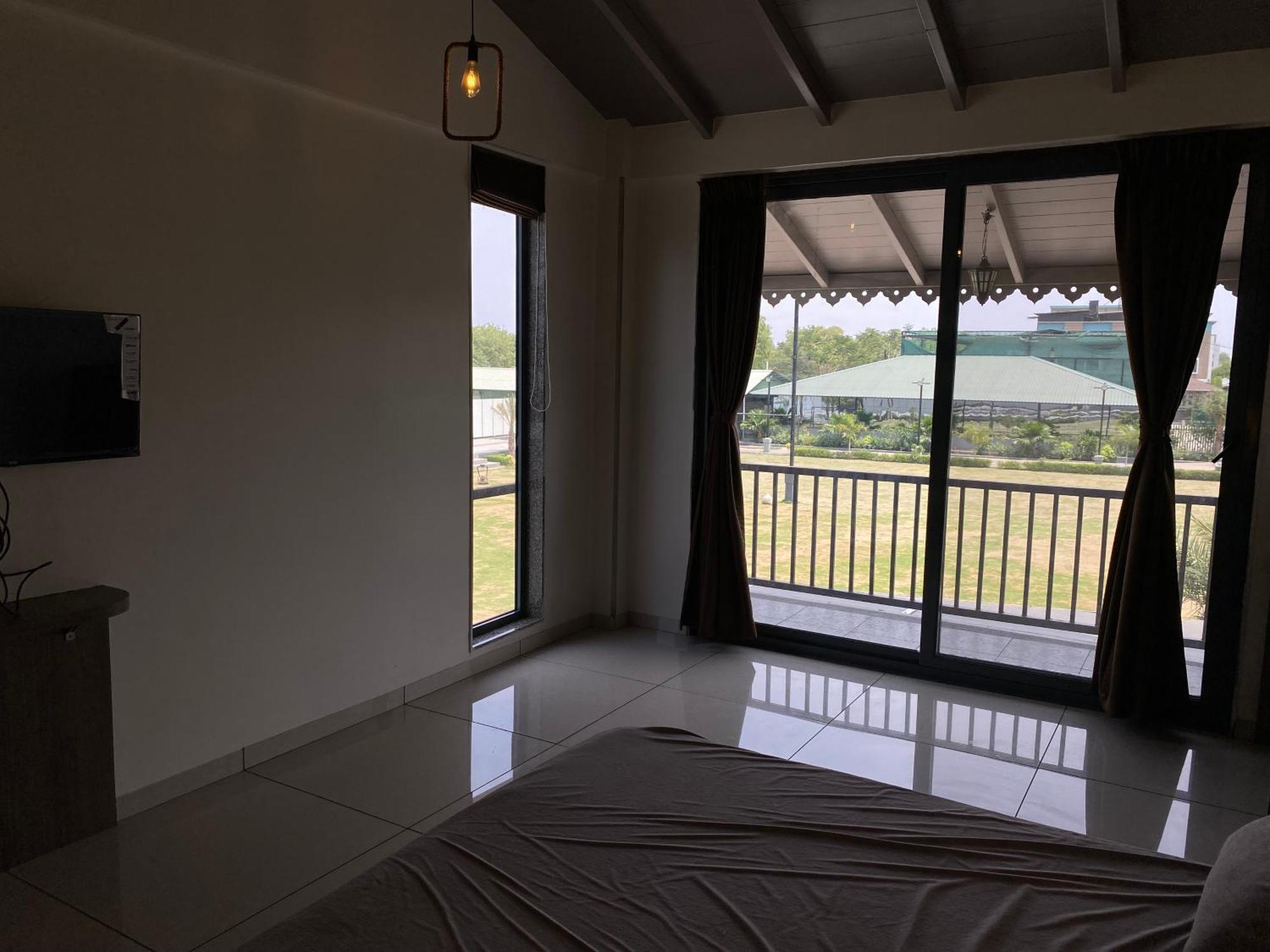 The Pavilion Park Resort Malegaon ภายนอก รูปภาพ