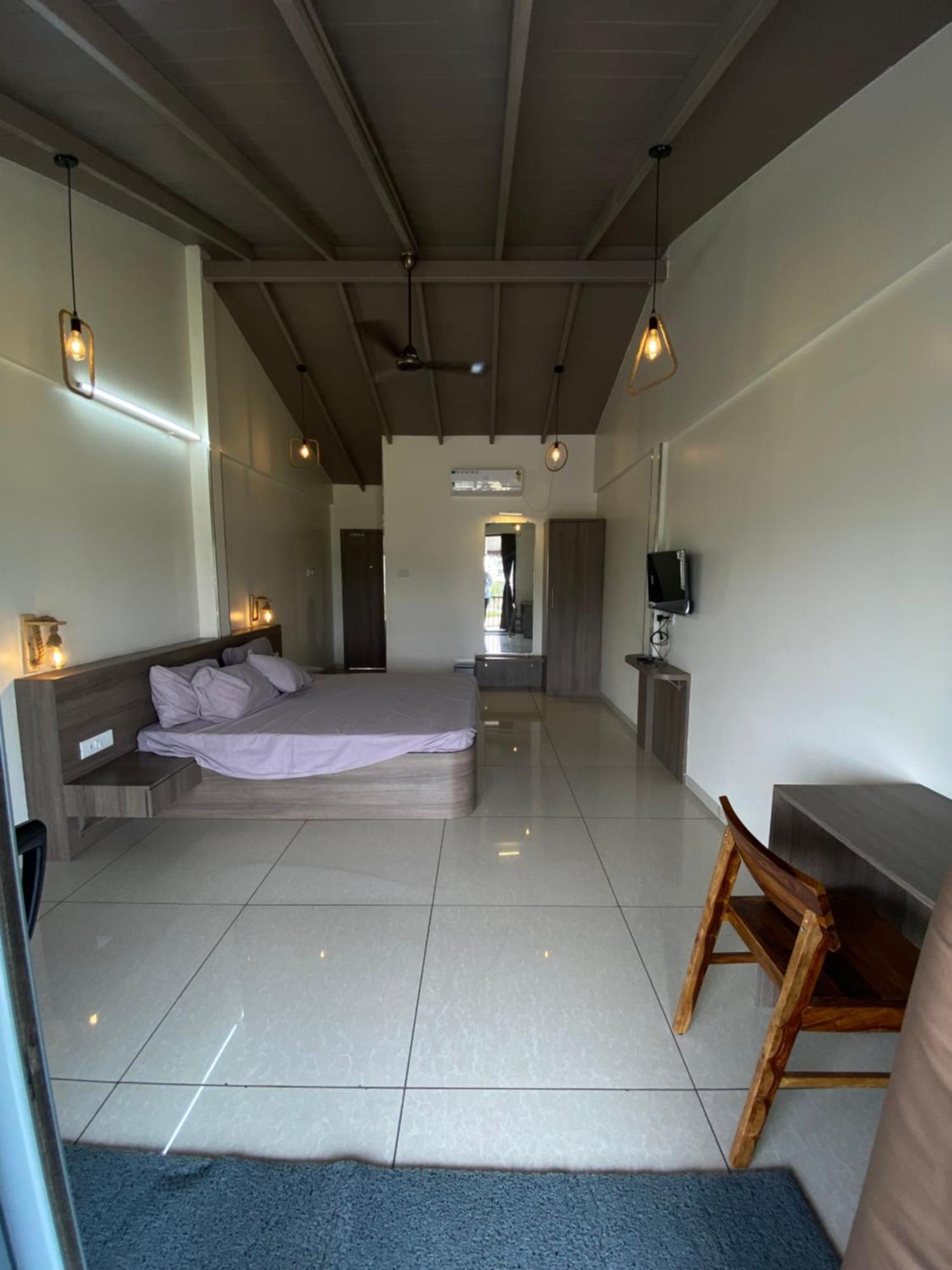 The Pavilion Park Resort Malegaon ภายนอก รูปภาพ