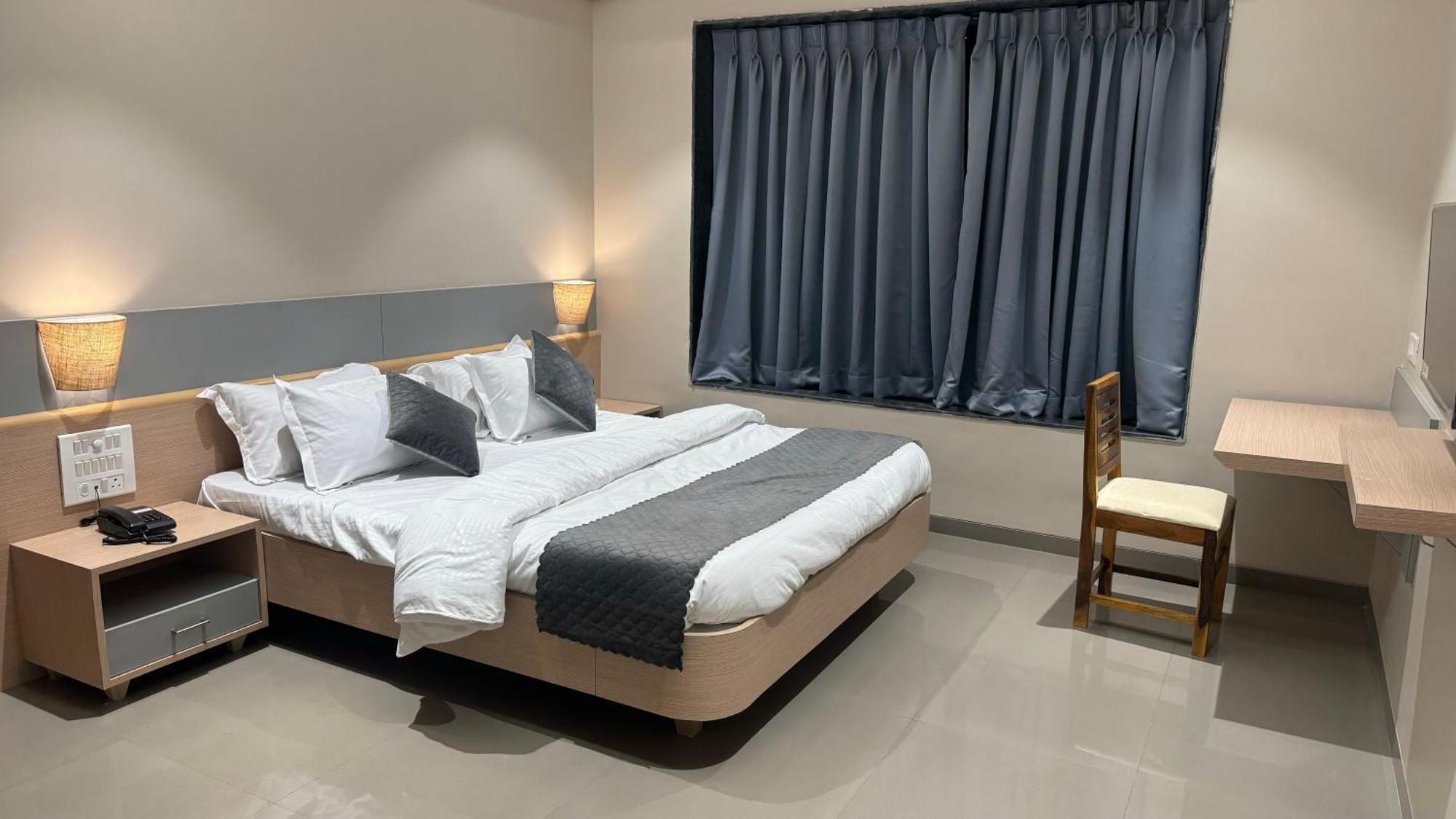 The Pavilion Park Resort Malegaon ภายนอก รูปภาพ