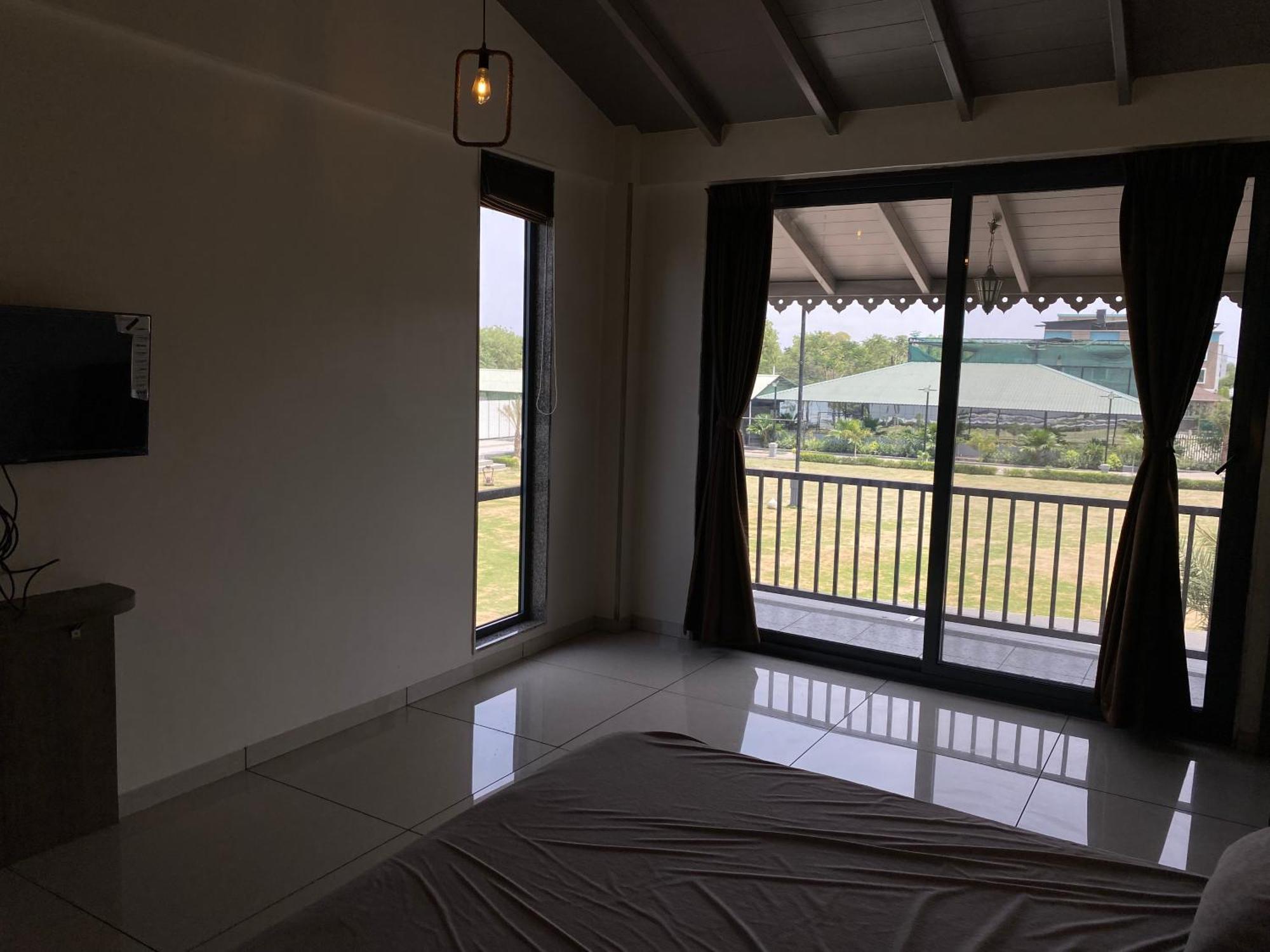 The Pavilion Park Resort Malegaon ภายนอก รูปภาพ